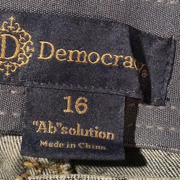 sac710♀️Democracy Bootcut Women's Denim Jeans Size 16 - Picture 4 of 5